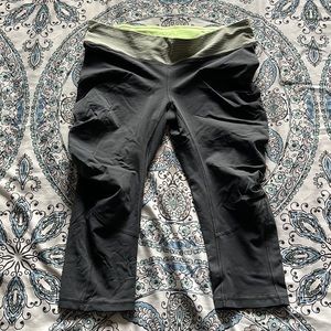 Lululemon Crops Sz 10